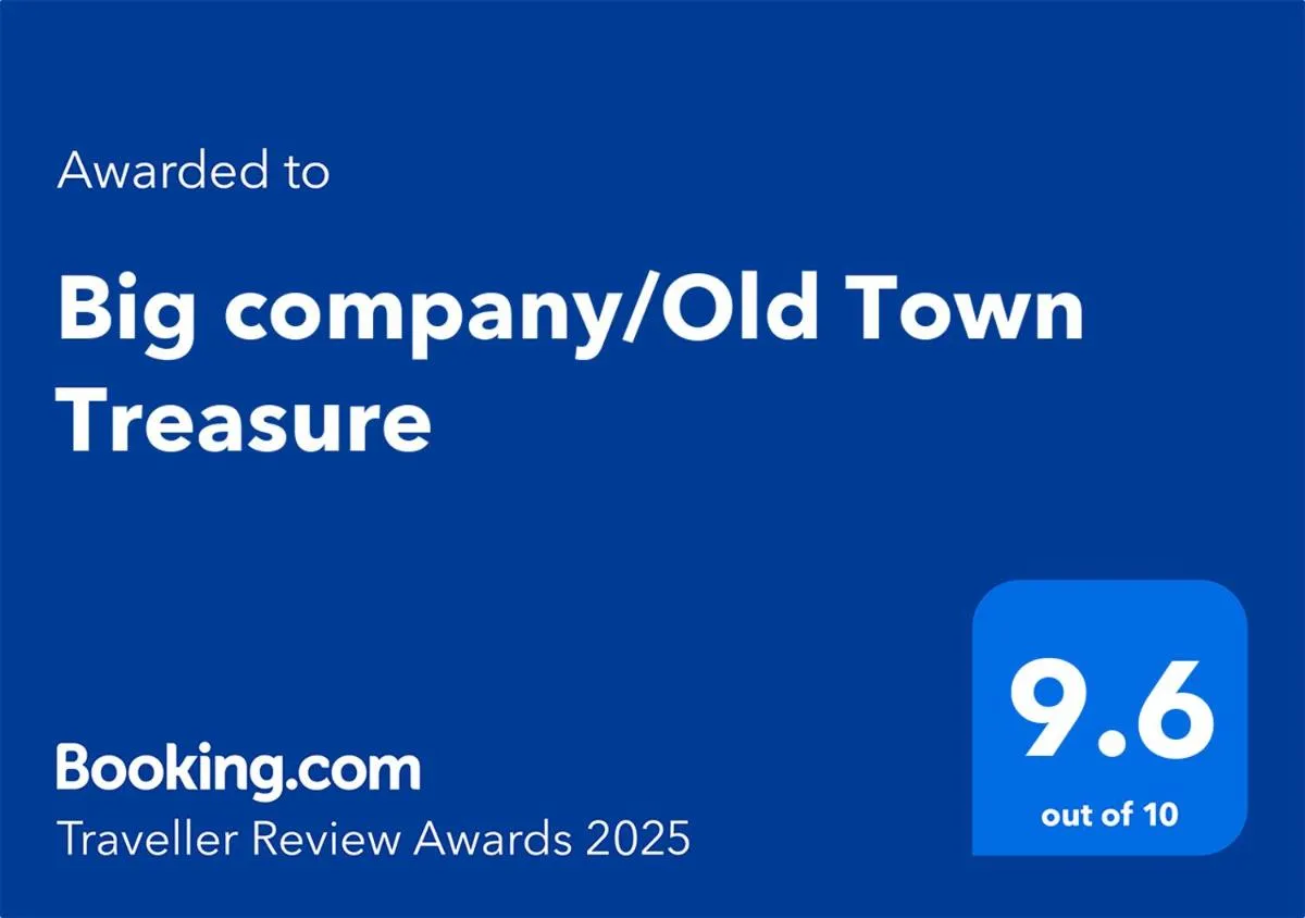 Big Company Old Town Treasure Renovated — 4
