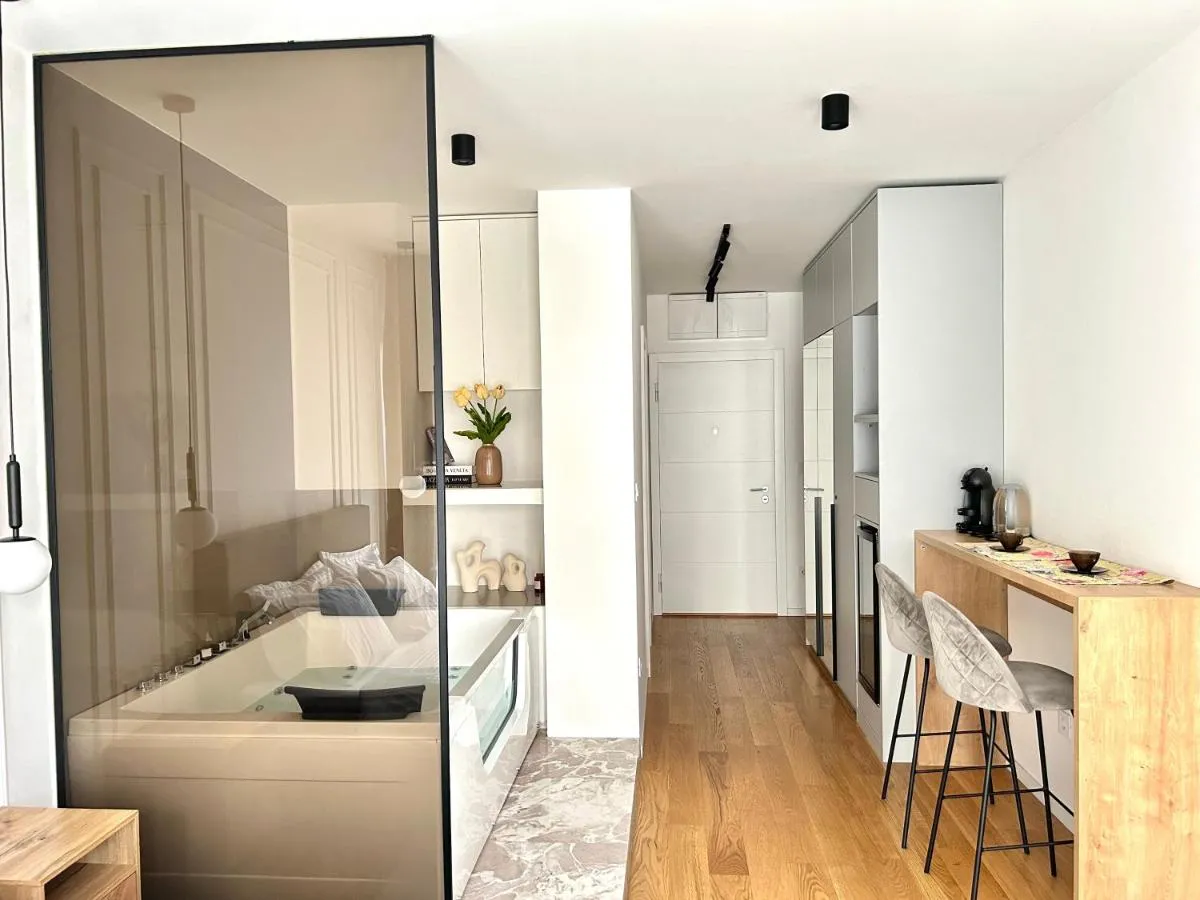Bulevard Luxury Suites — 3