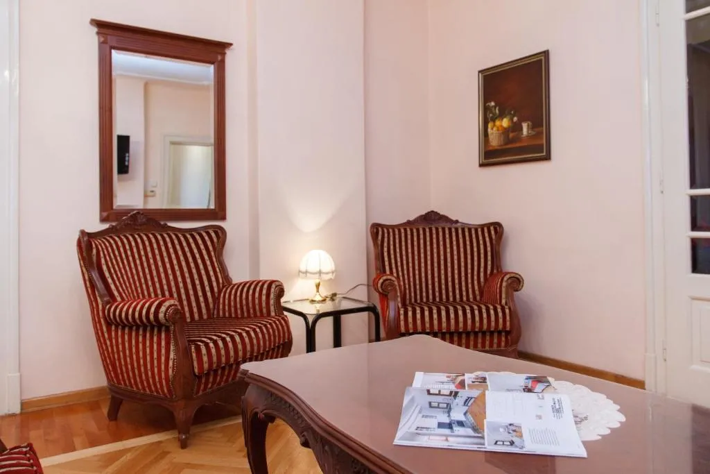 Central Belgrade Apartments 1