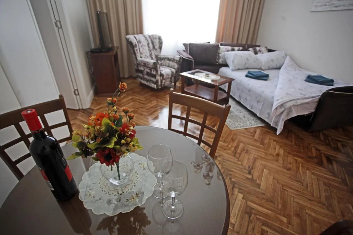 City Center Belgrade Queen Apartment Skadarlija — 2