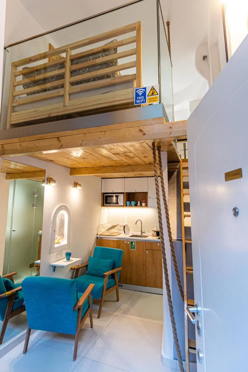 City Passage Apartments — 4
