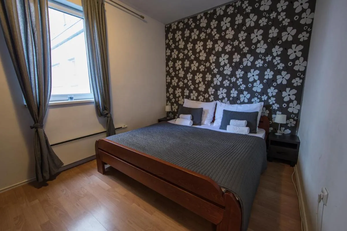 D-HOME KING apartment — 2