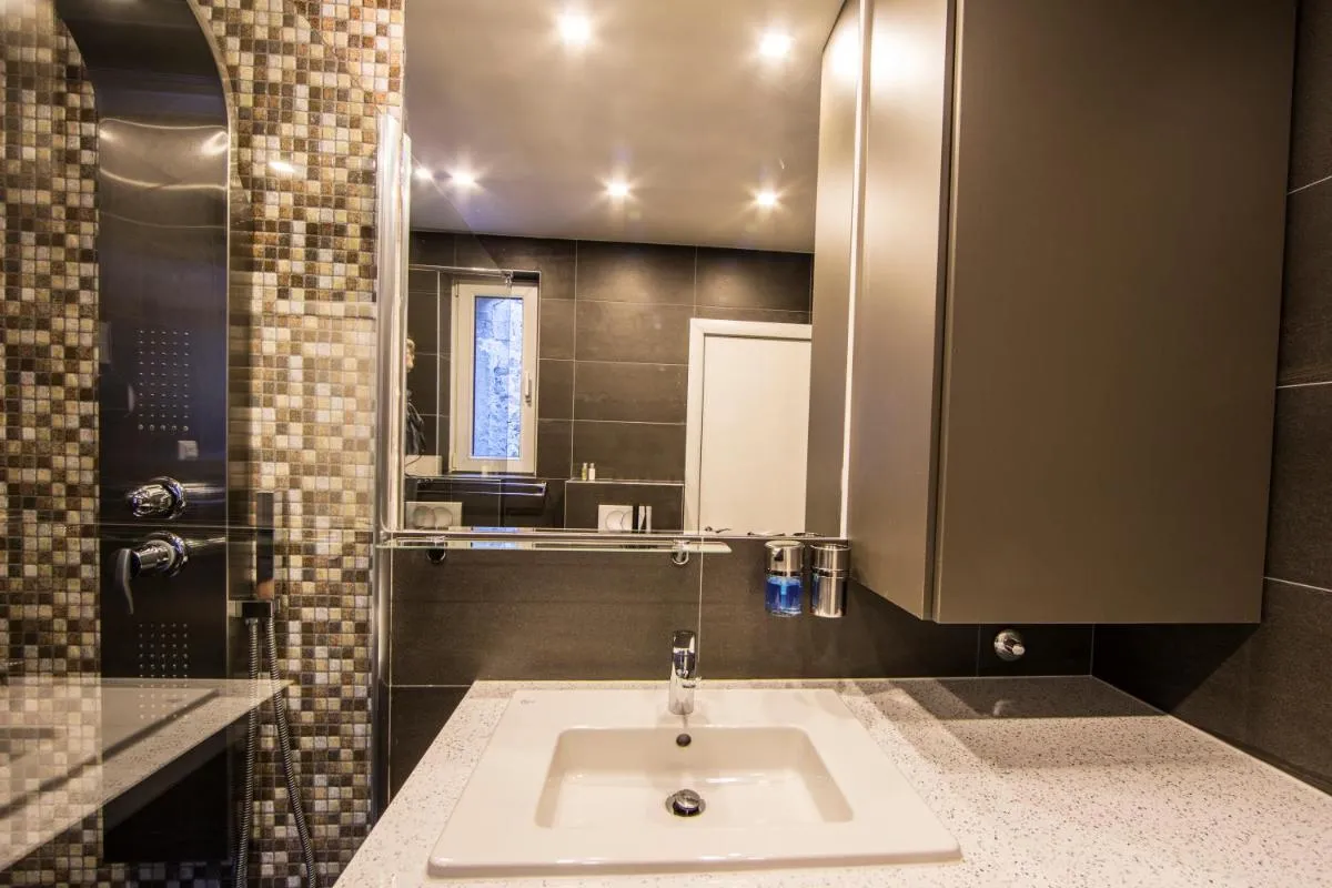 D-HOME KING apartment — 3