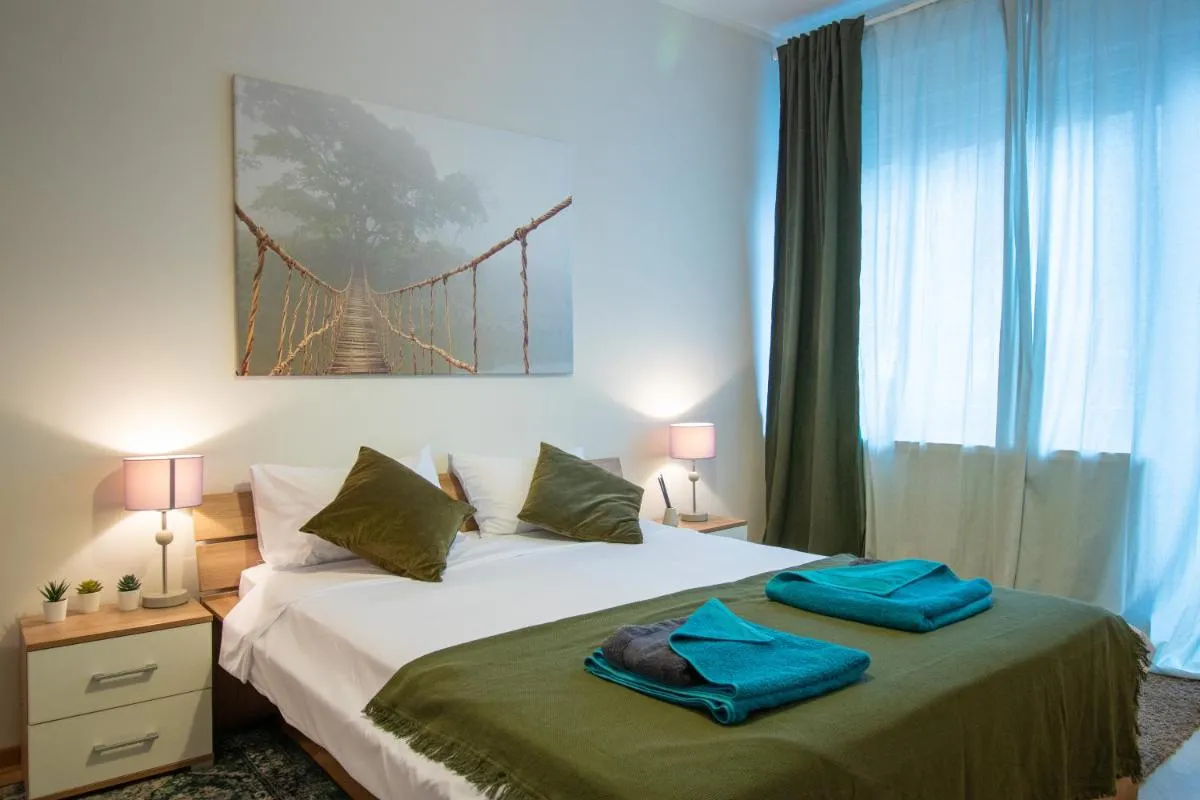 Dani City Center Apartment — 2