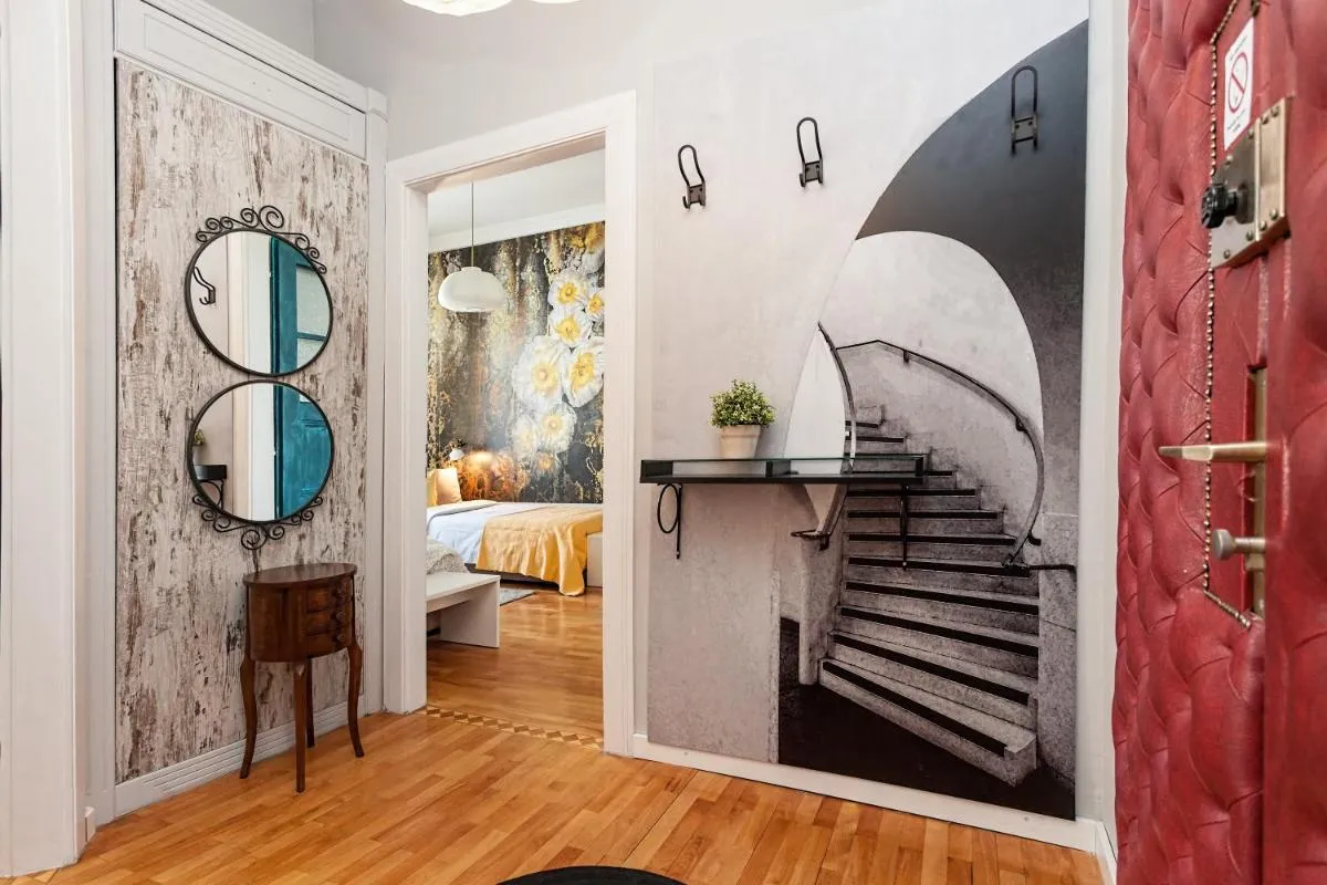 Designer Apartment Eclectica — 2