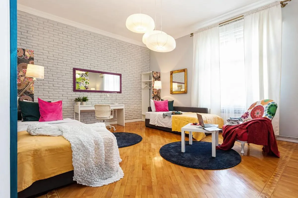 Designer Apartment Eclectica — 5