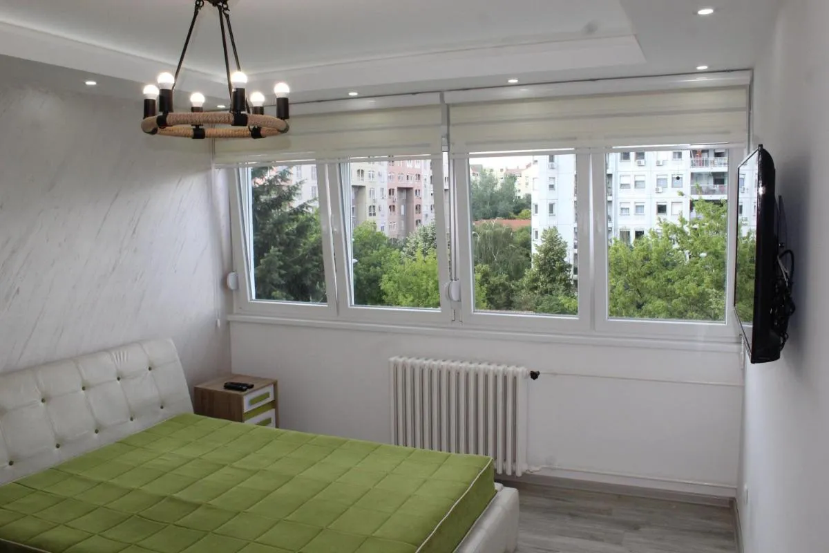 EXCLUSIVE Apartment — 2