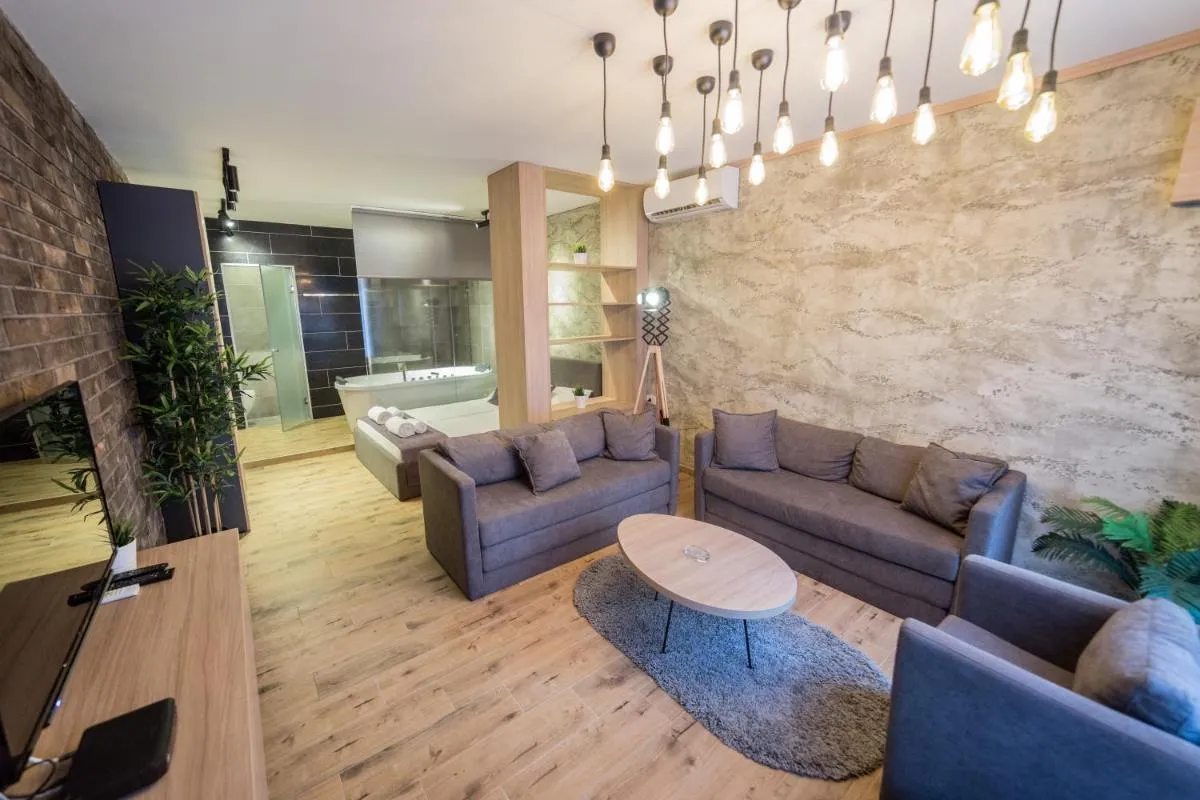 Empire Luxury Apartments — 2