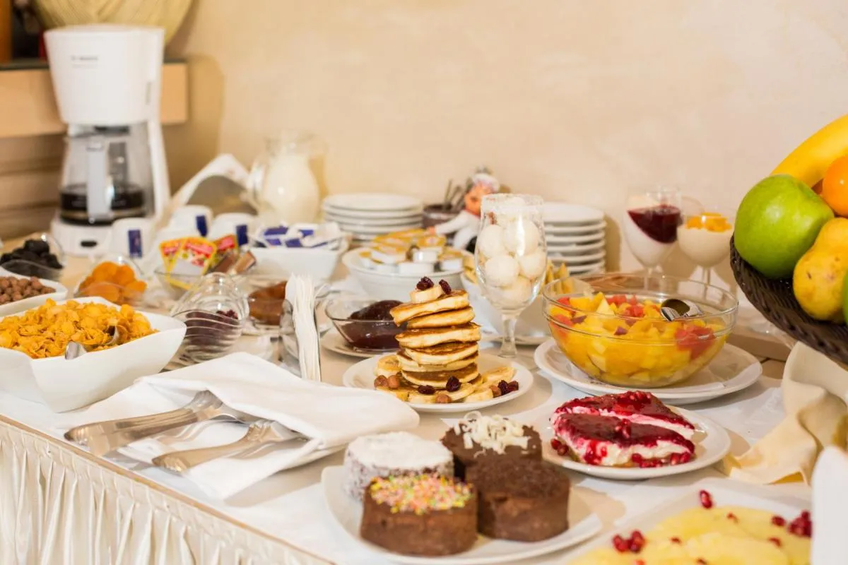 Euro Garni Hotel — 3