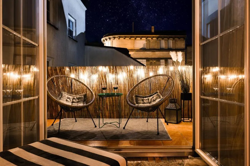 Family Penthouse Old Town Heart Renovated
