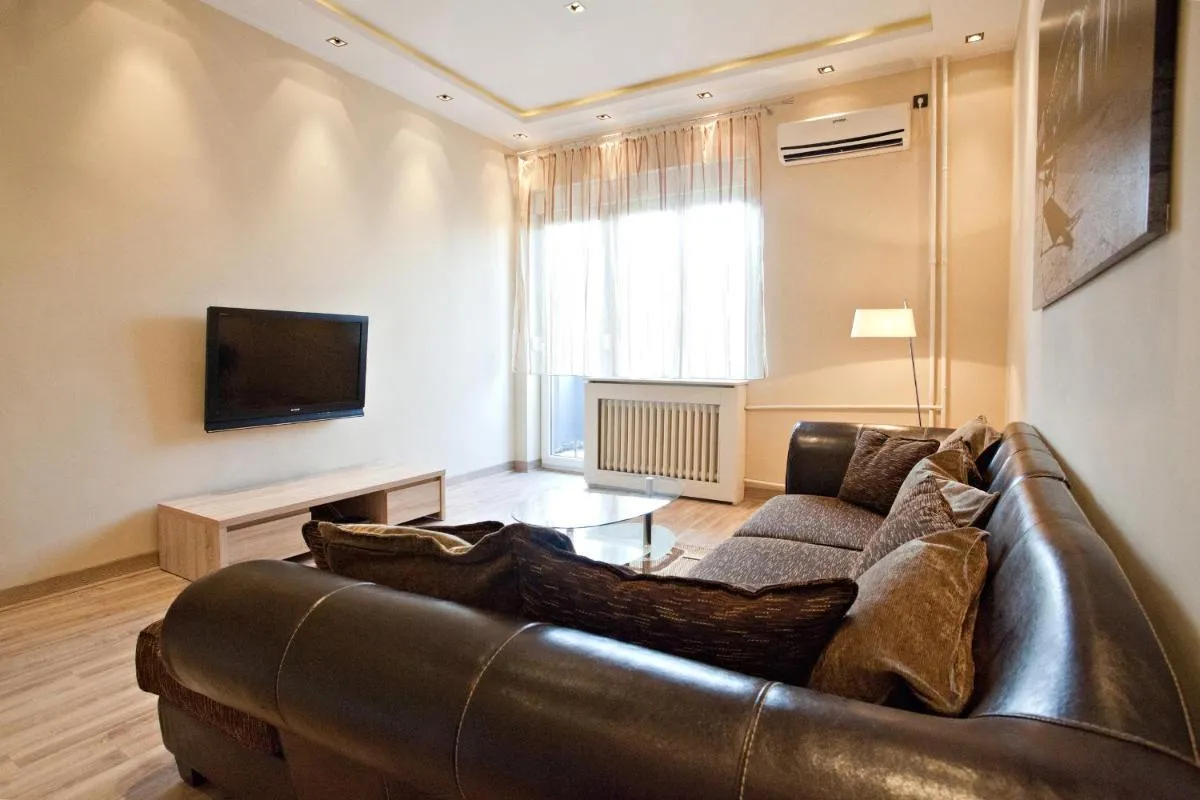Feel Belgrade Bohemian Apartment — 5