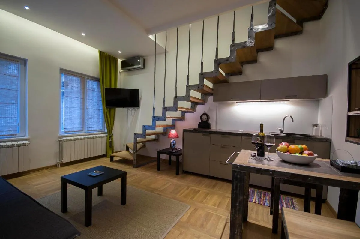 Green and Blue Garden Apartments — 3