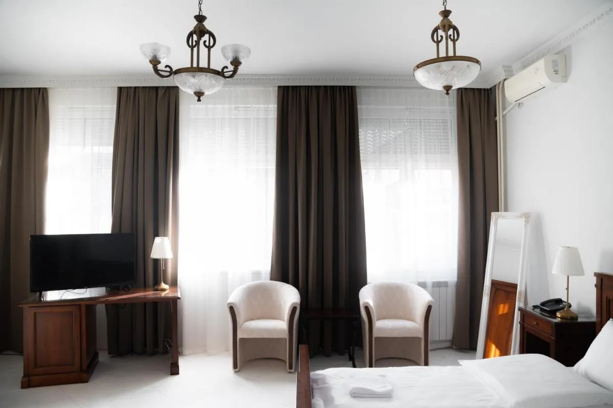 Hotel Jardin — 3