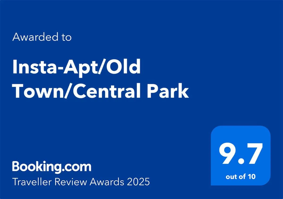 Insta-Apt Old Town Central Park Renovated — 4