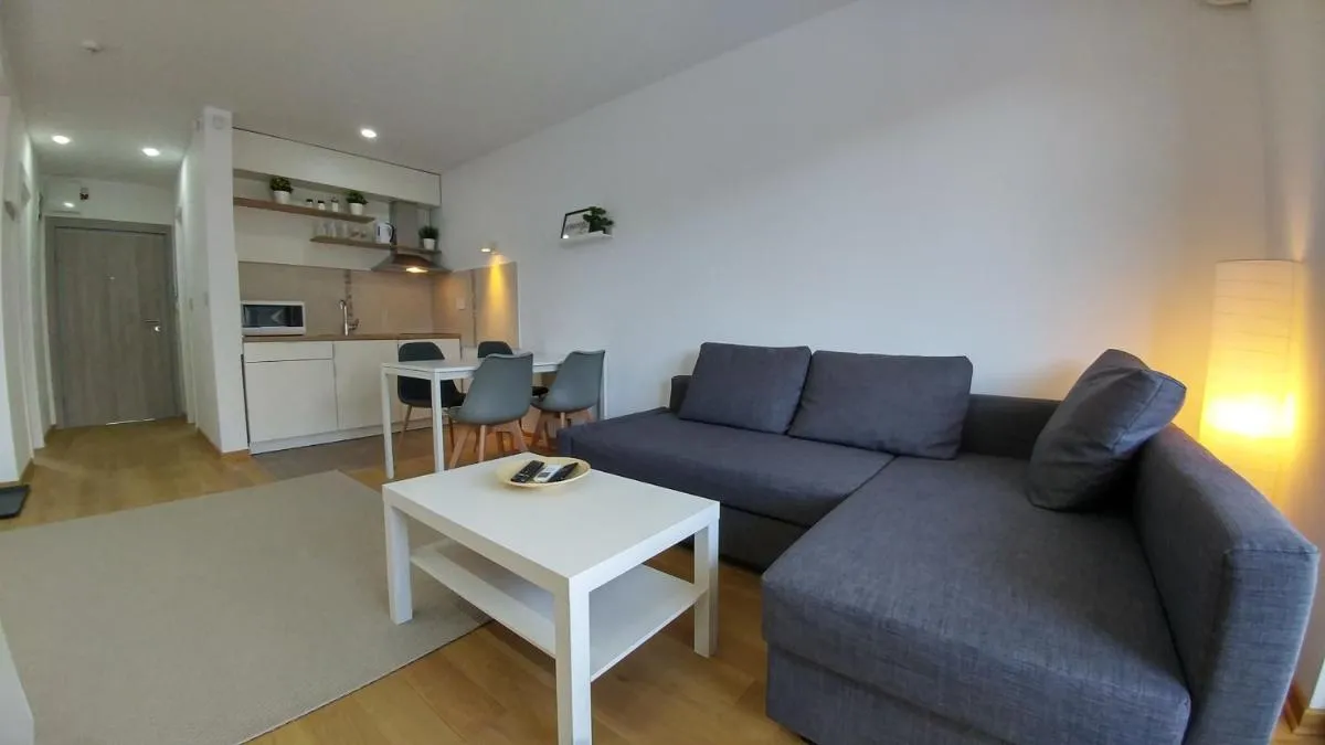 J&J apartments — 4