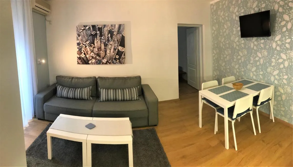 Kona Apartment — 5