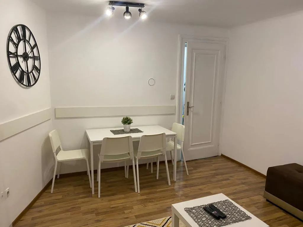 Lana apartman — 2