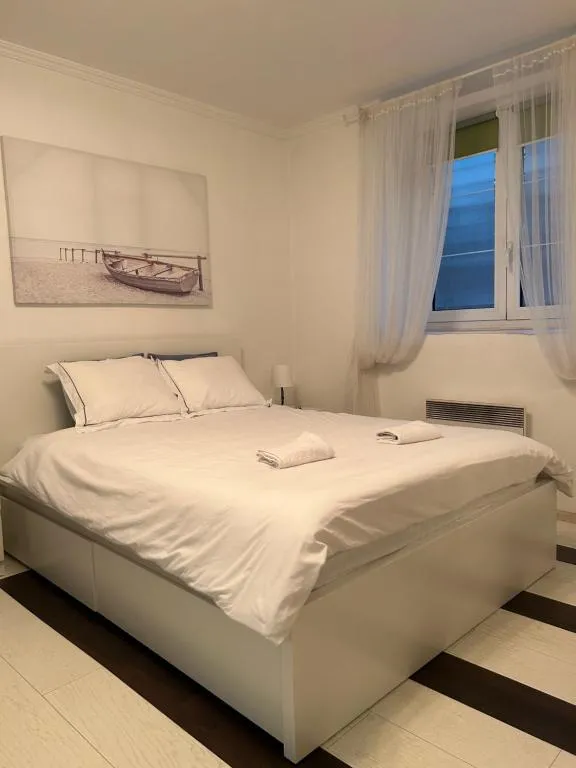 Lana apartman