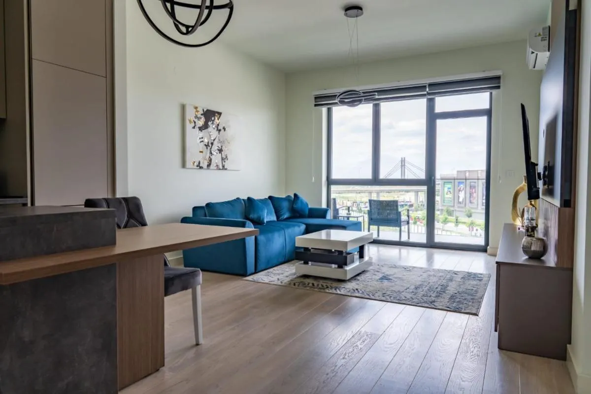Libera Luxe Residence — 5