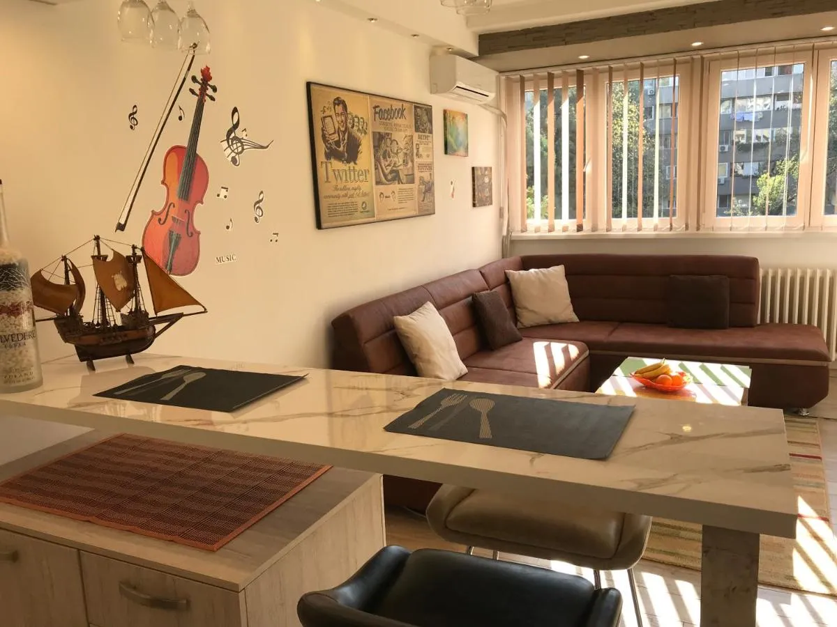 Lovely Apartment 2 — 4