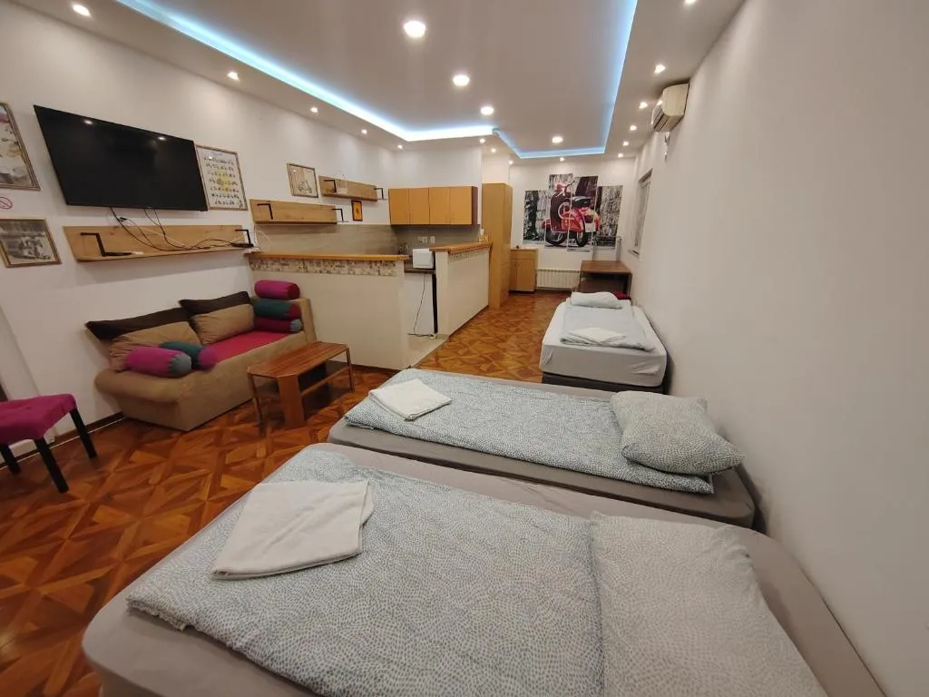 MAGENTA Apartments