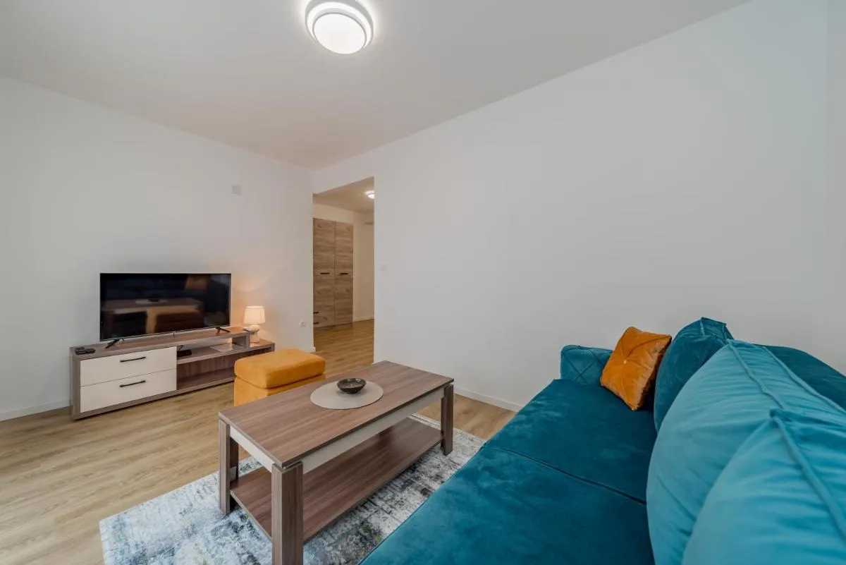 M Apartments — 3