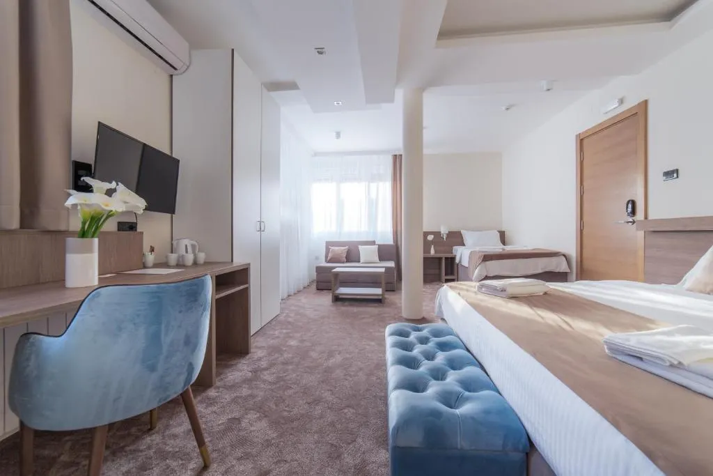 M House Belgrade Bed and Breakfast