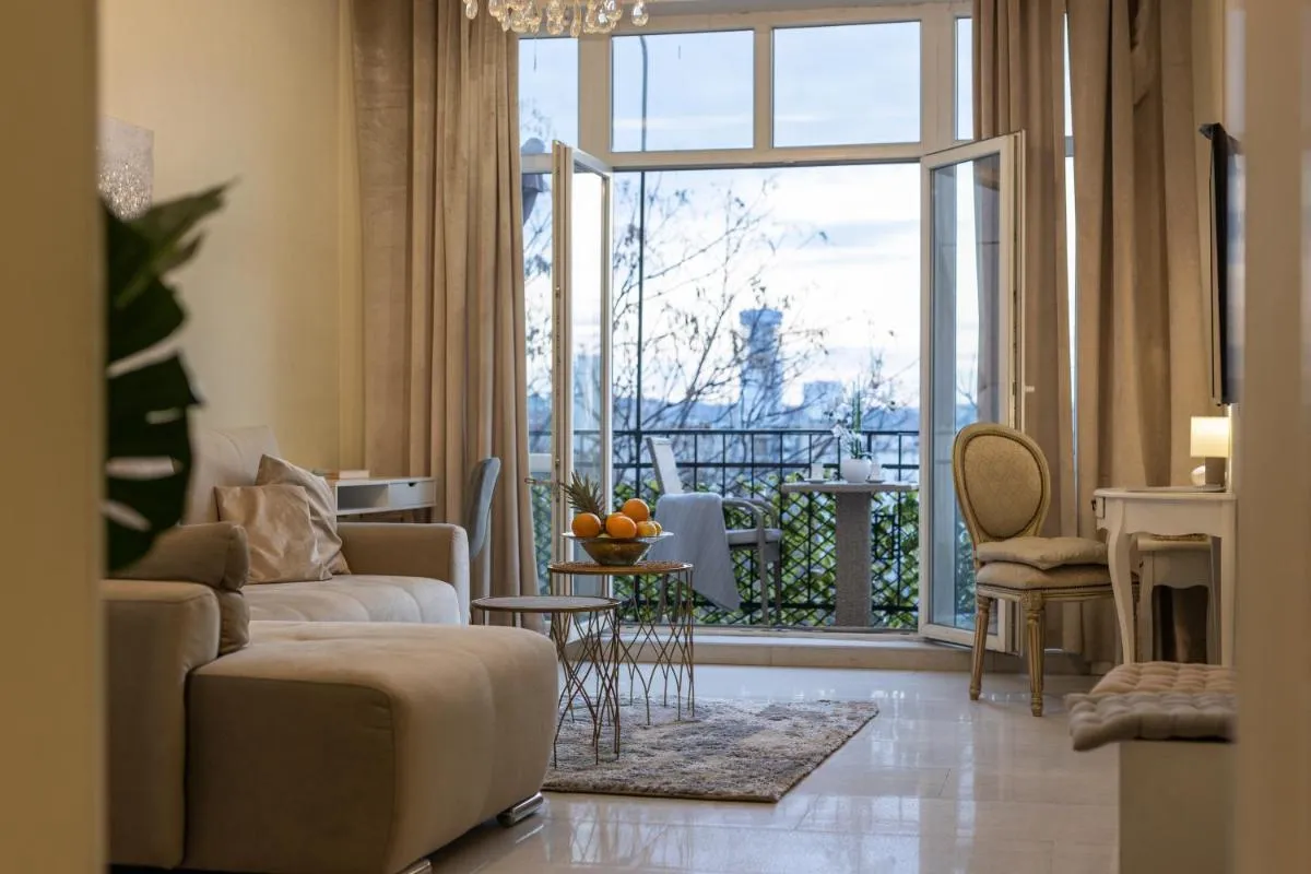 Max Luxury Apartments — 5