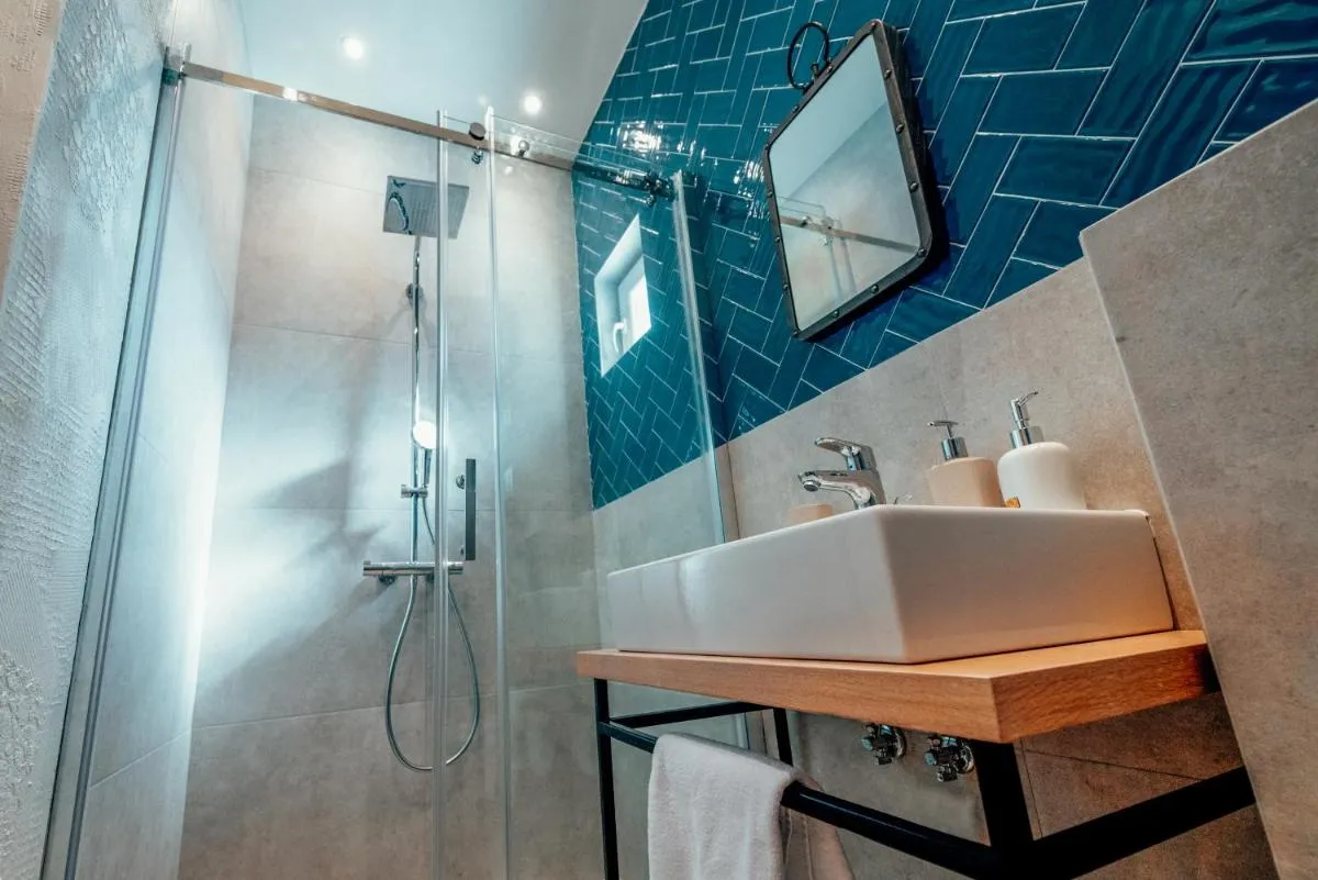 Miha Luxury Apartment — 2