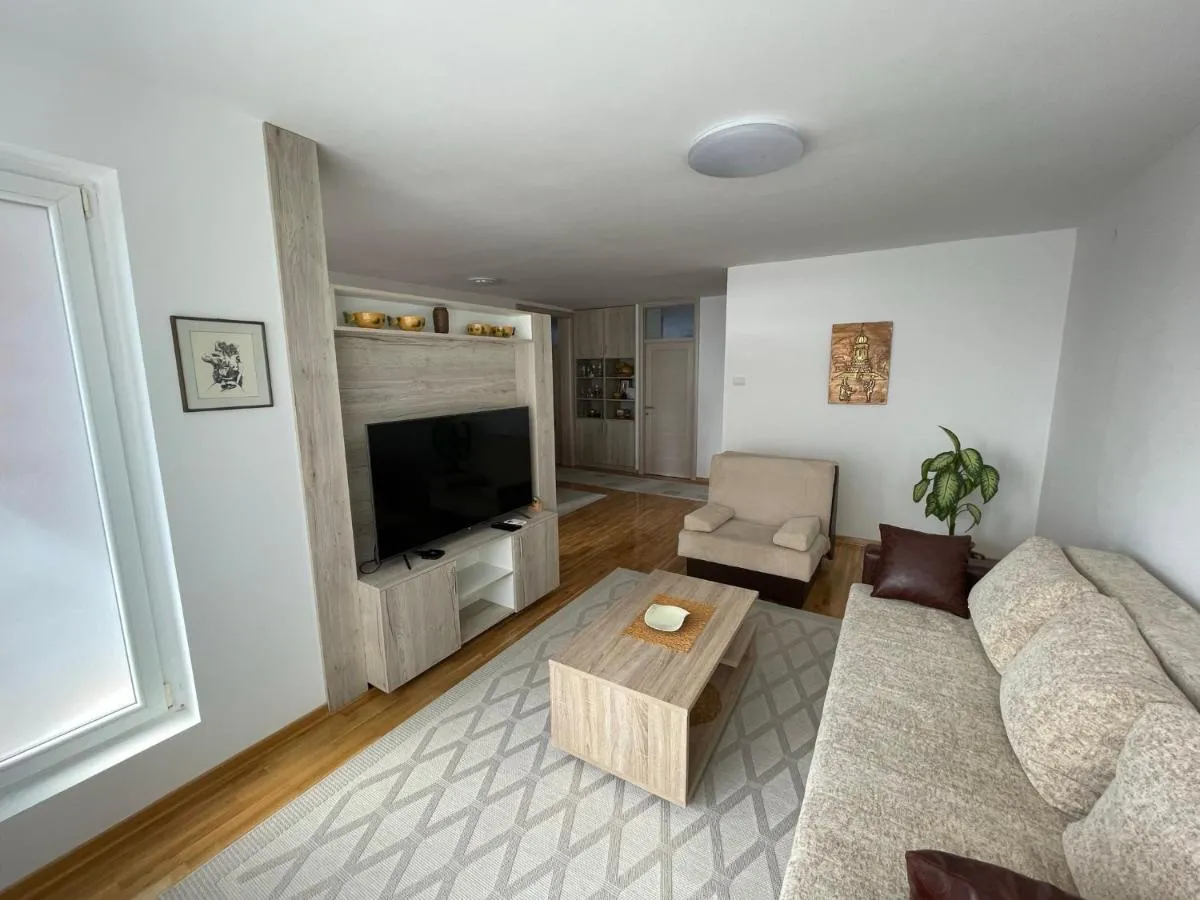 New Belgrade apartment — 3