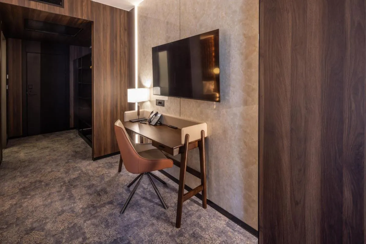Nobel Design Hotel — 5
