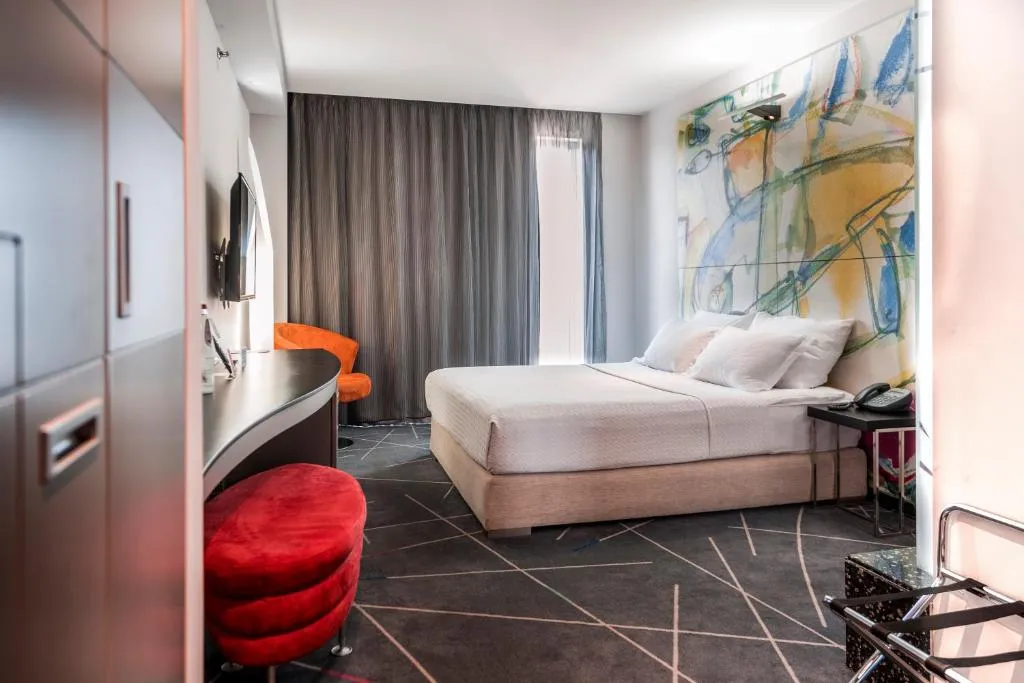 Nobel Zira Hotel
