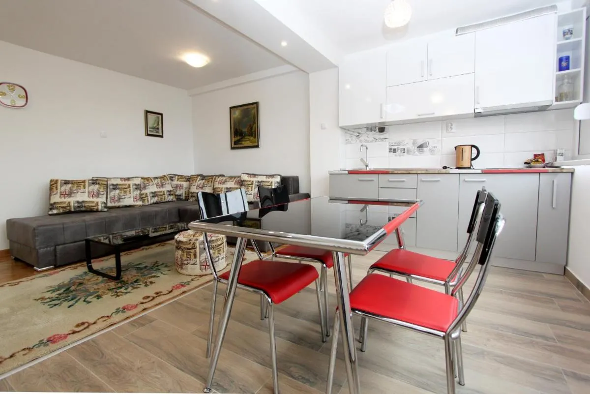 Penthouse Novi Beograd — 4