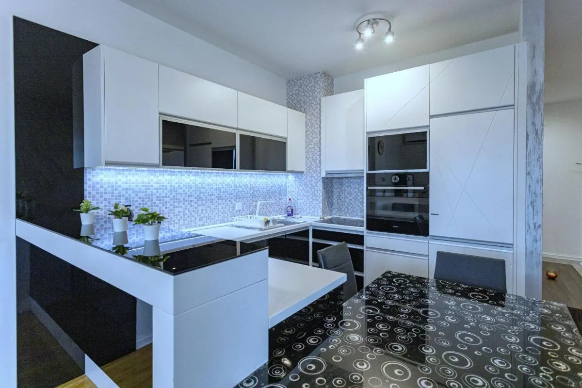 Pleasure Lux1 Apartment — 2