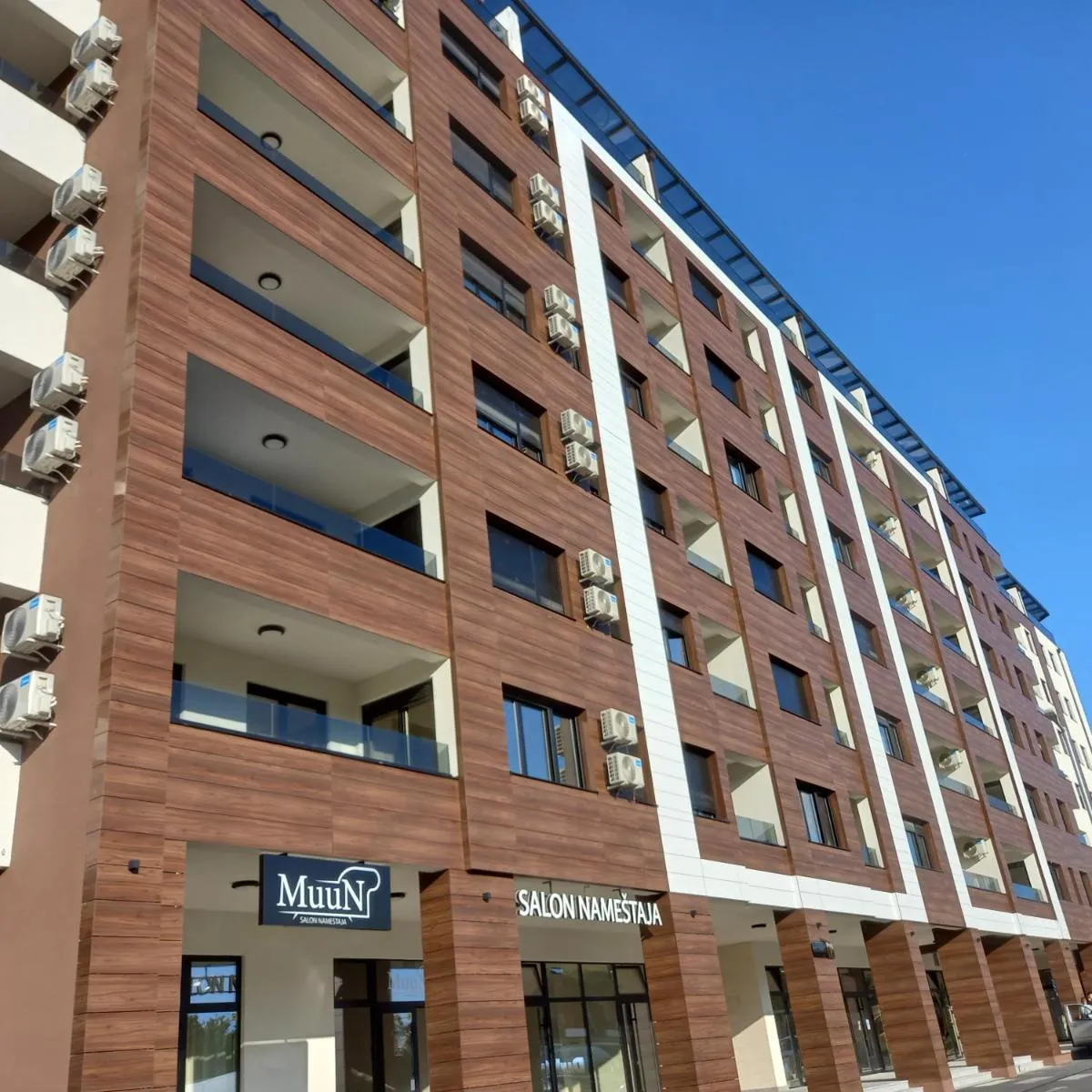 RIVIJERA CITY — 4
