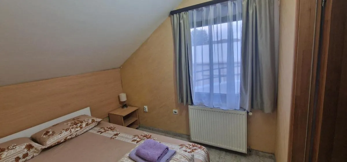 Rooms Green Set — 2