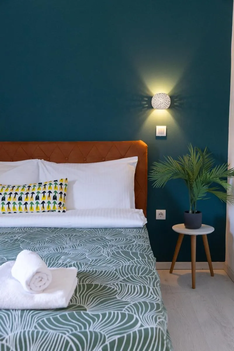 Rooster apartments — 4