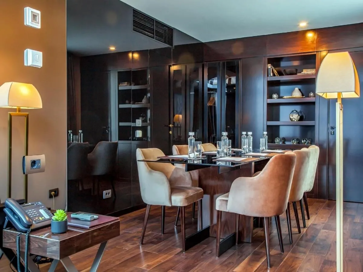 SAINT TEN Boutique Hotel, Small Luxury Hotels — 3