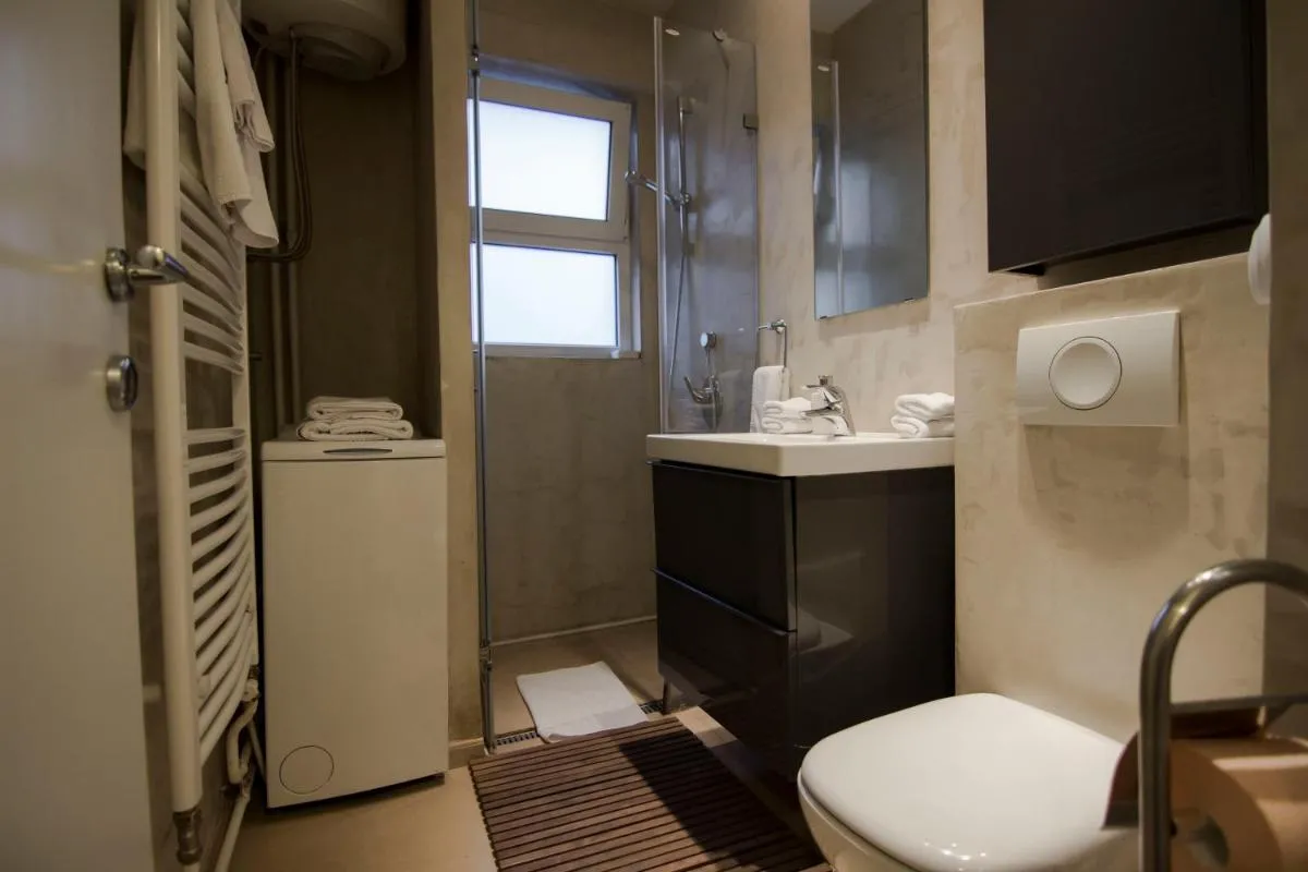 Studio Apartment Picasso — 3