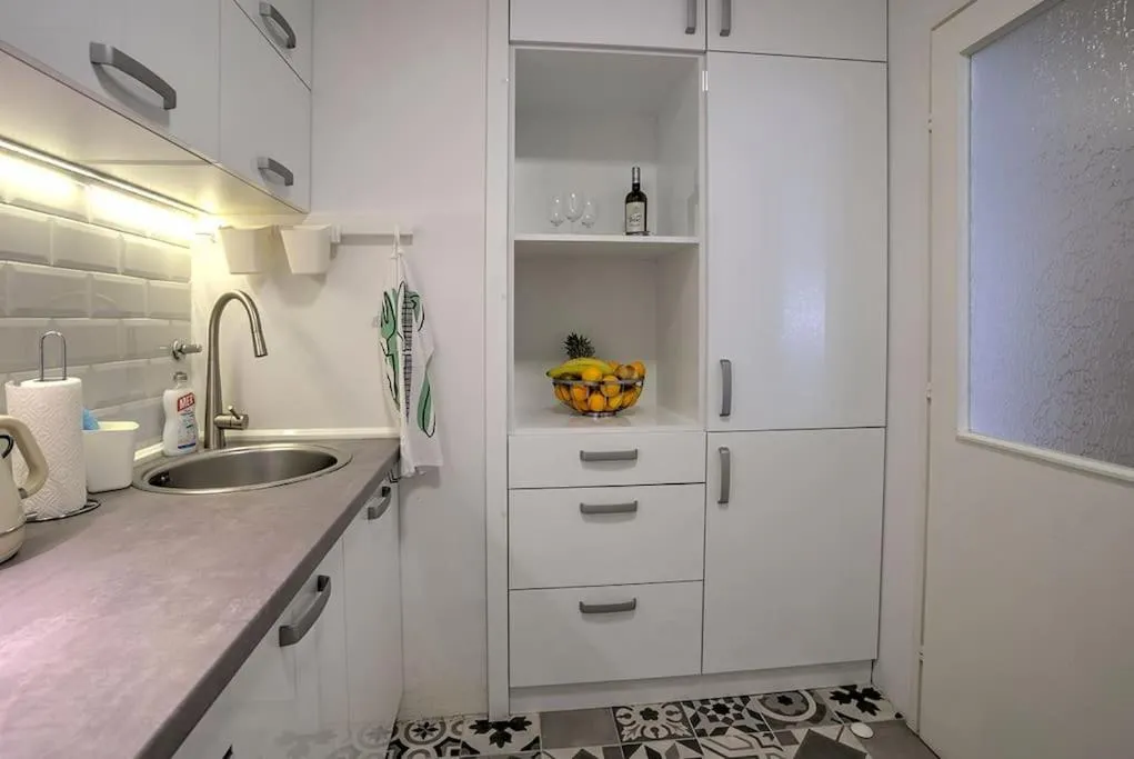 Tašmajdan Central Apartment — 3