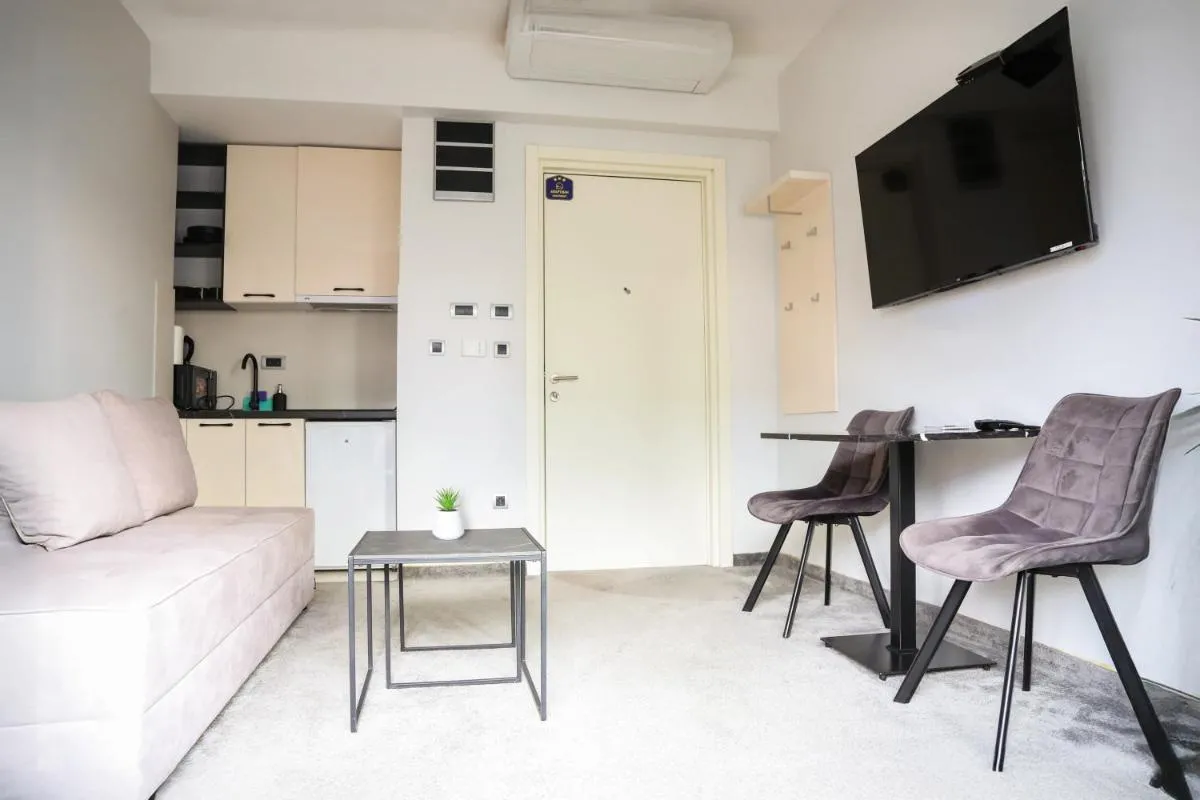 Templum Appart-Hotel -SELF CHECK IN – Slavija square — 5