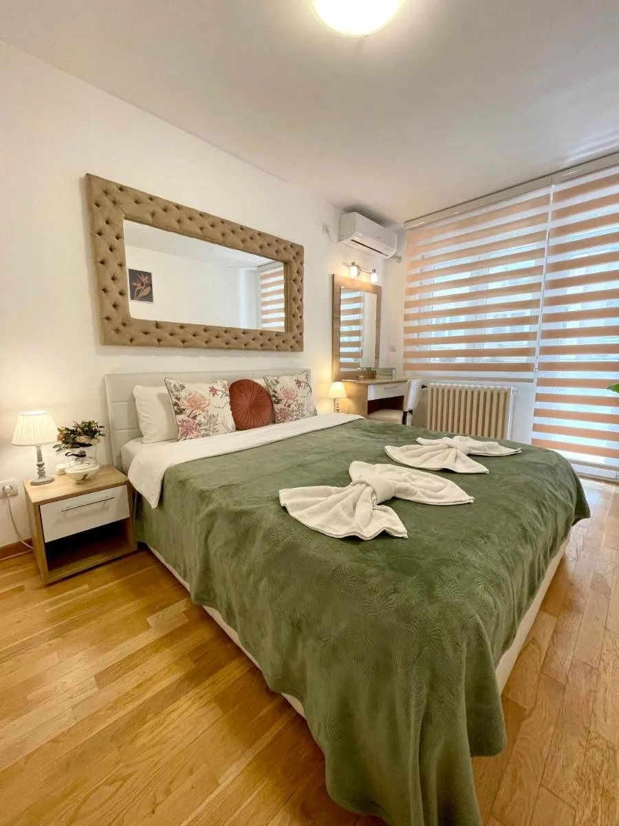 Tiara Vracar Apartment — 2