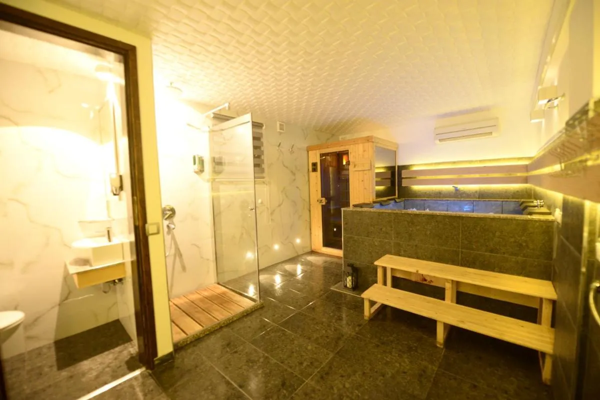 Villa Dijana – Pool, Spa, Outdoor Kitchen — 3