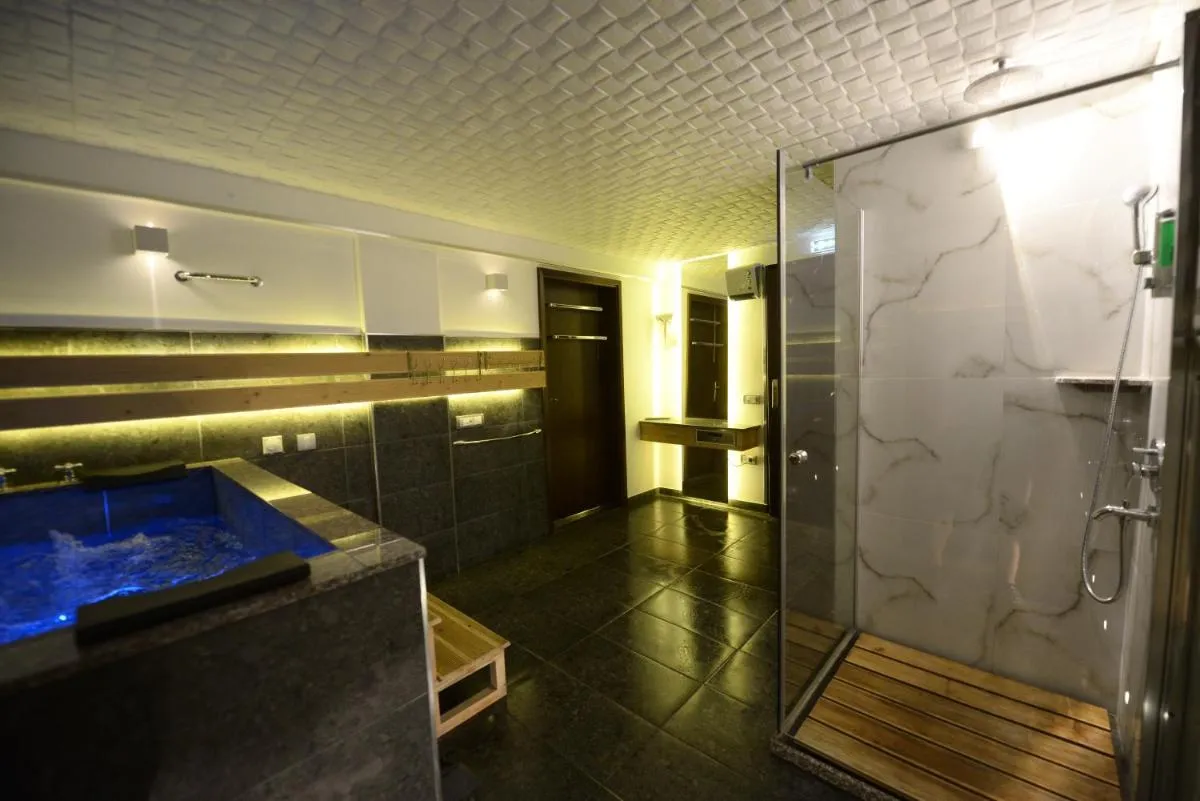 Villa Dijana – Pool, Spa, Outdoor Kitchen — 5