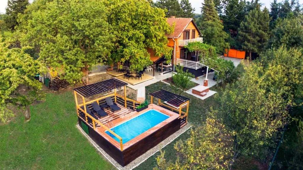 Villa Dijana – Pool, Spa, Outdoor Kitchen