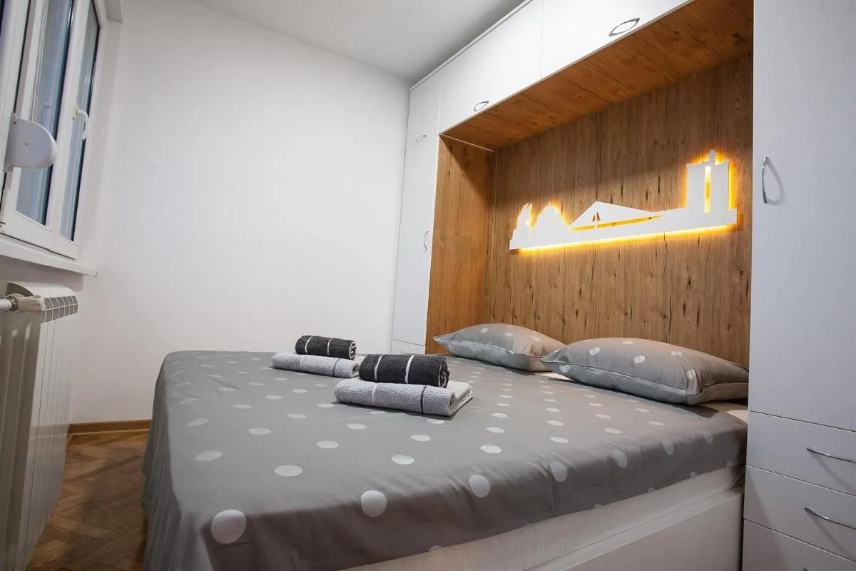 White Lux apartment — 2