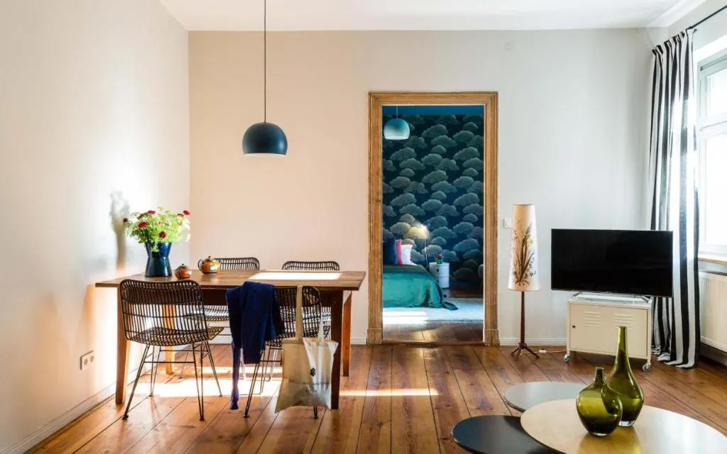 1 Bedroom Home – cosy and design H33