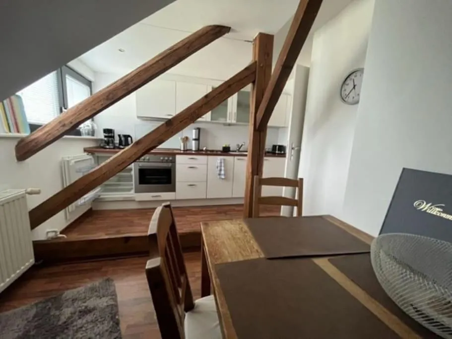 Zentrale Wohnung im Grünen!