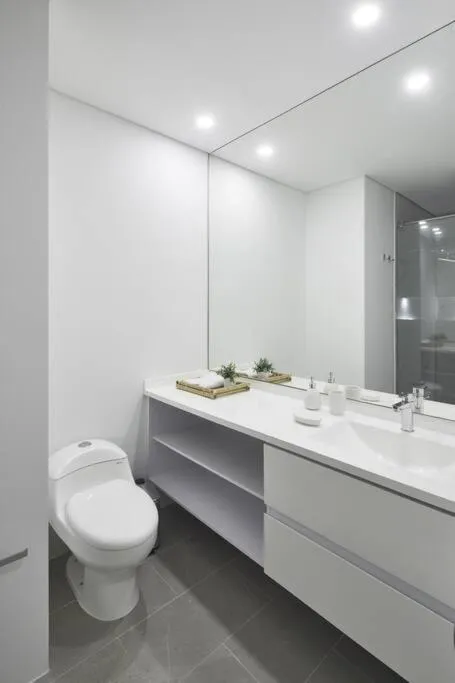 Image 5 of 305 New Fancy Loft Parque El Virrey by LETOH