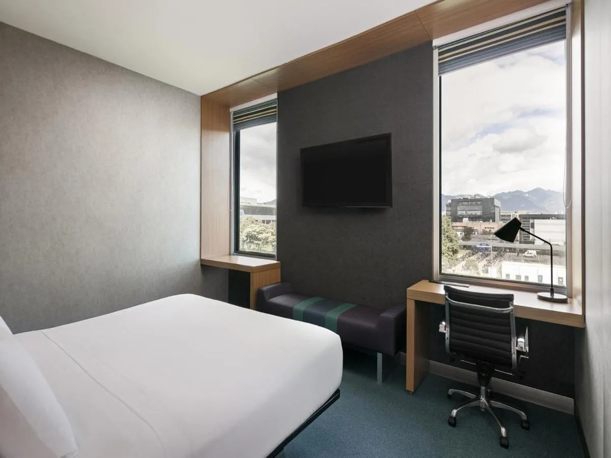 Image 2 of Aloft Bogotá Airport